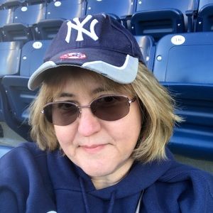 Meet your Posher, Diane